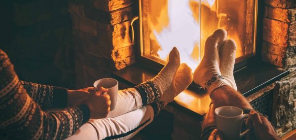 Five Easy Ways to Dress up Your Fireplace this Fall post thumbnail