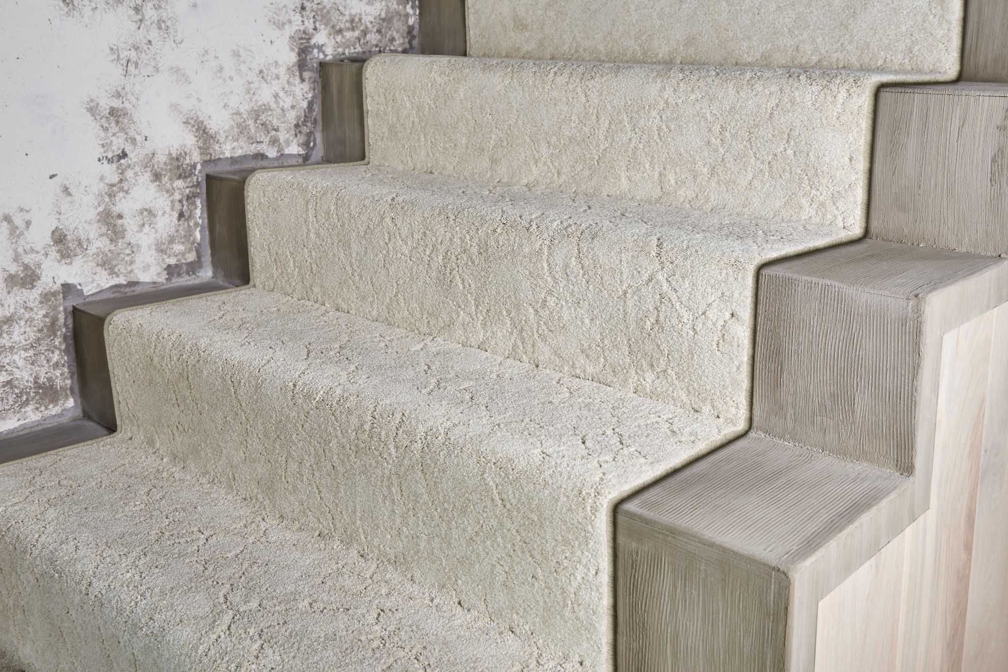 Stairs with Stargazer Seapearl Metallics Pearl carpet in a light beige colour.